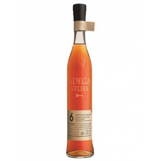 Aguardente Velha Adega Velha  6 Anos 0.50L